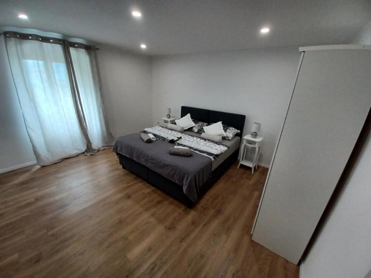 In The Centar Of Rijeka Apartment Exterior foto