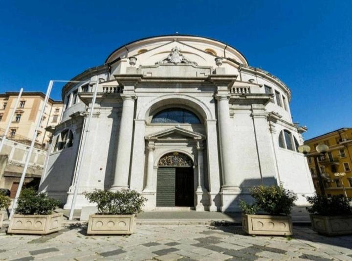 In The Centar Of Rijeka Apartment Exterior foto